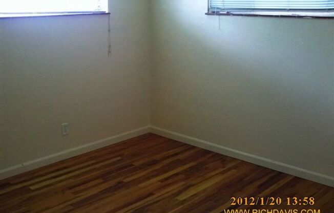 2 bed, 1 Bath, 900 SF with washer/dryer hookups and a large, fenced yard.