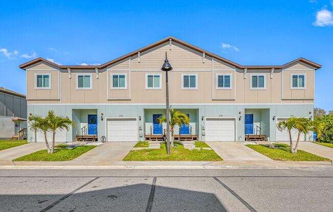 Luxury Townhome with Garage and Community Pool and Gym – Minutes from PIE Airport