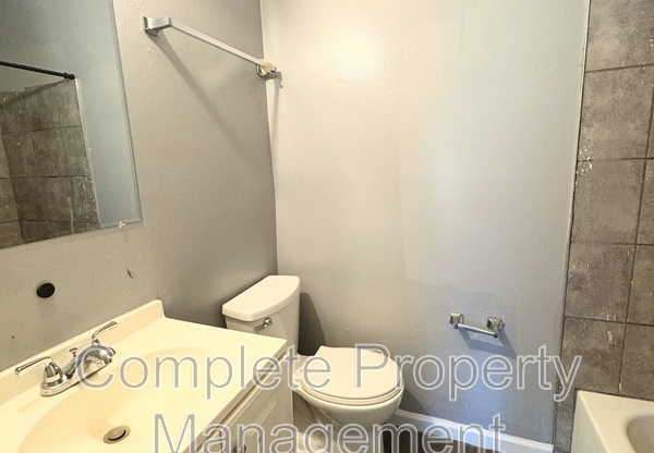 409 OPORTO MADRID BLVD