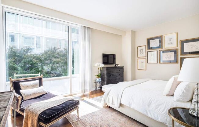311 W BROADWAY