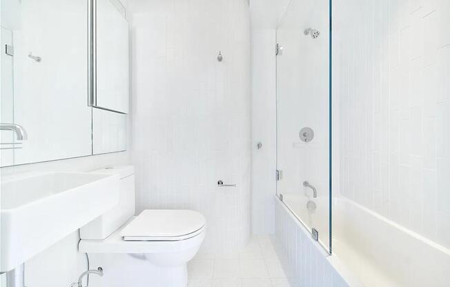 2 beds, 3 baths, $16,000, Unit PHA