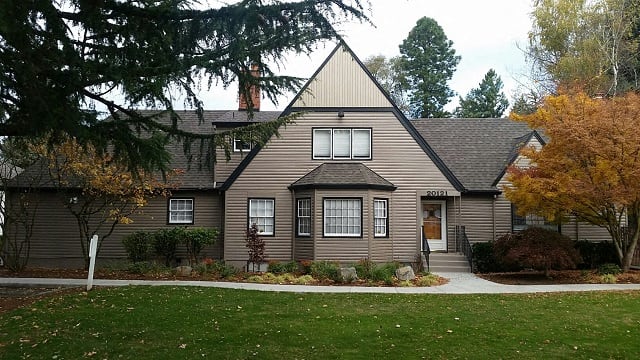 Exterior View at Waverly Gardens Apartments, Oregon