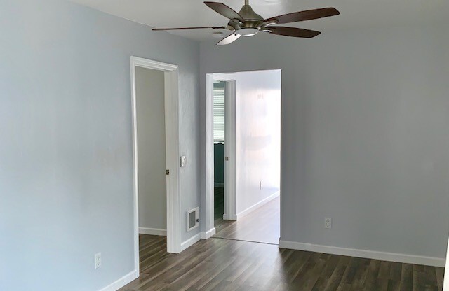 Duplex for rent in Mount Hope/Golden Hill!