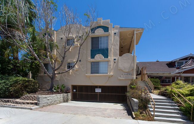 Perfect Hillcrest 2BR Apartment with 2 Parking Spaces and Onsite Laundry!