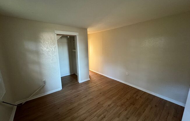 3 beds, 1 bath, $1,695