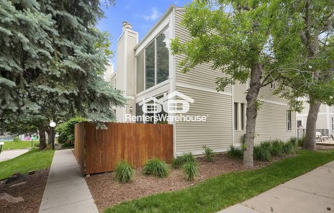 1050 S Monaco Pkwy