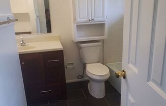 Studio, 1 bath, $750, Unit 22