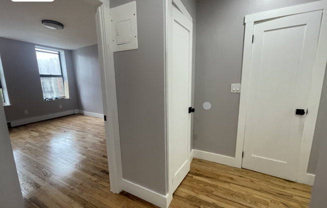 1 bed, 1 bath, $3,095, Unit 4E