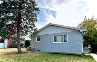 312 S Lodge Lane Lombard, IL 60148