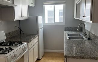 1 bed, 1 bath, 700 sqft, $1,749, Unit 3