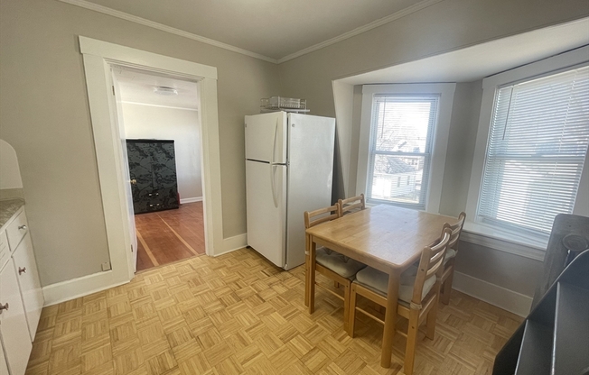 593 QUINCY SHR DR