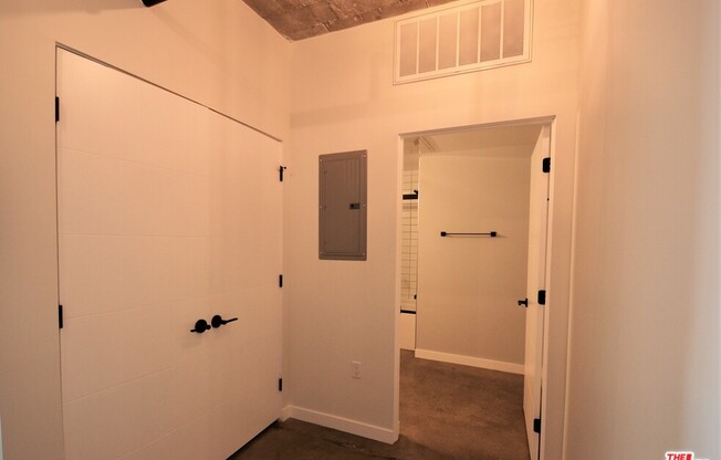 Studio, 1 bath, 1,050 sqft, $3,520, Unit 503