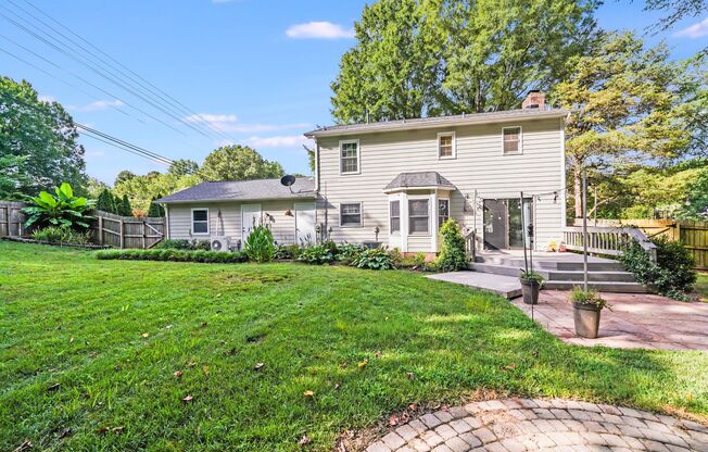 Hunley Creek Charmer: 3BR with Garage Studio, Cathedral Ceilings & Prime Location!