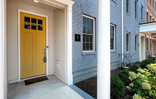 Stunning Luxury Townhome with Elevator in the Heart of VCU!