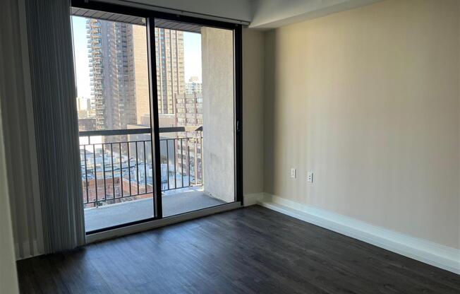 2 beds, 2 baths, $7,195, Unit 1307