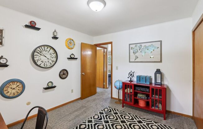 2 beds, 1 bath, 660 sqft, $1,175