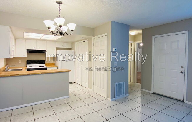 108 WINDTREE LN