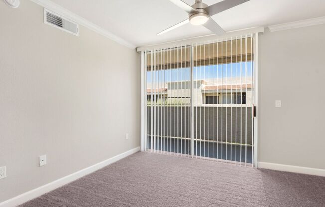 2 beds, 2 baths, 972 sqft, $1,599, Unit 320