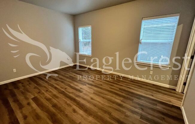 1 bed, 1 bath, 650 sqft, $1,325, Unit 705 1/2