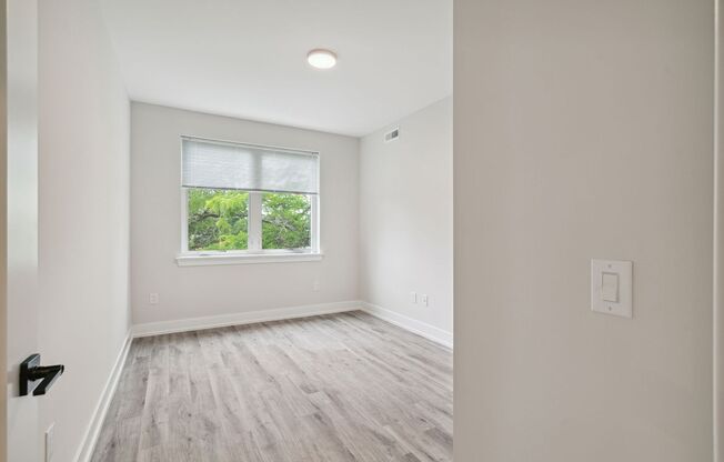 2 beds, 2 baths, 858 sqft, $1,795, Unit E04