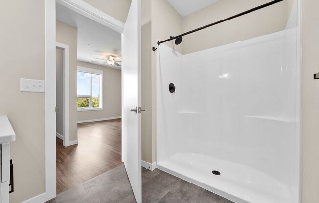 2 beds, 2 baths, 1,168 sqft, $1,900, Unit 301