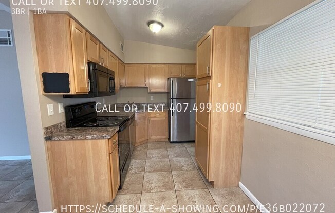 815 HIGHLAND DR