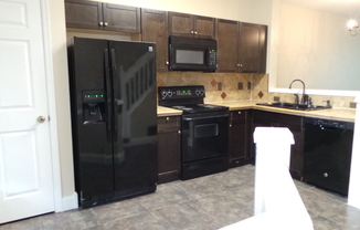 2 beds, 2.5 baths, $1,700