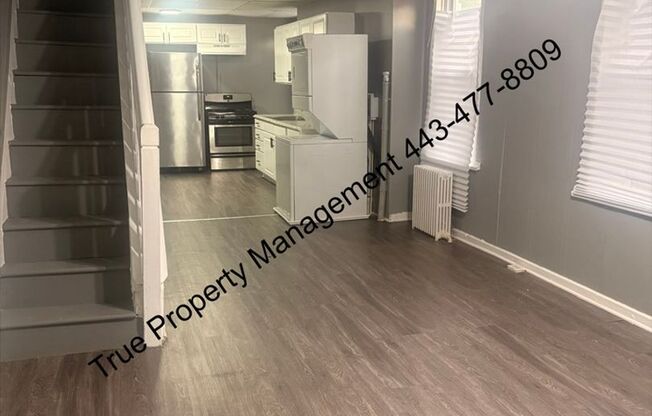 Spacious Baltimore Home with Large Backyard & Basement – 501 Streeper St
