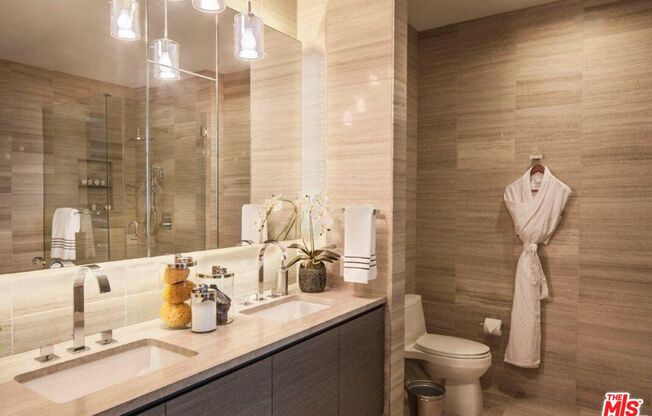 1 bed, 2 baths, 1,320 sqft, $5,695, Unit 34C