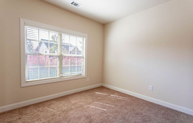 232 TOWNS WALK DR