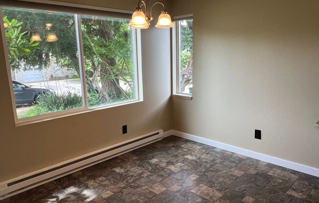 3Bd/1Ba Renton House