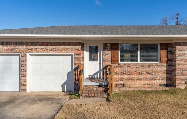 Gorgeous 3 Bedroom 2 Bathroom Home in Fort Smith