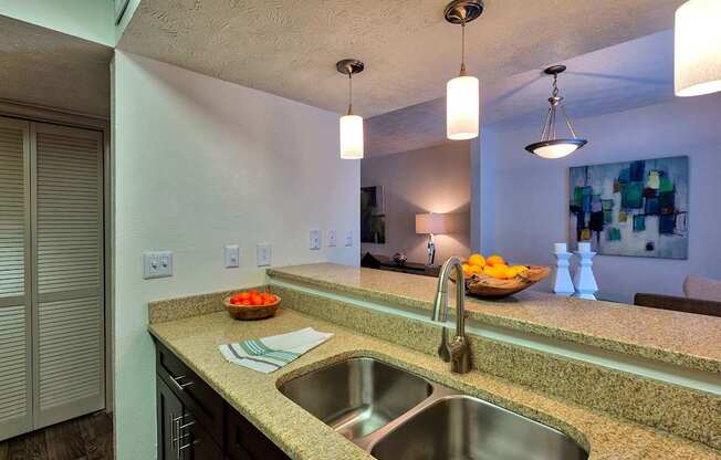 Waters Edge Apartments