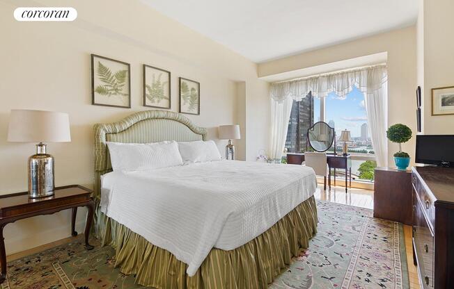 1 bed, 1.5 baths, 895 sqft, $6,300, Unit 14B