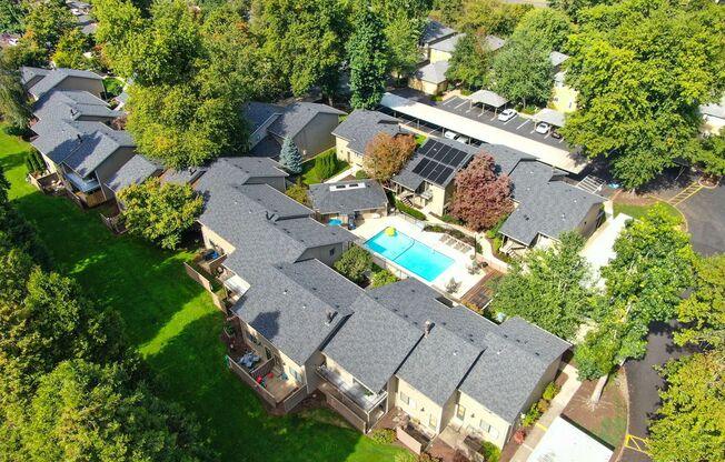 2 beds, 1.5 baths, 998 sqft, $1,690, Unit 0111