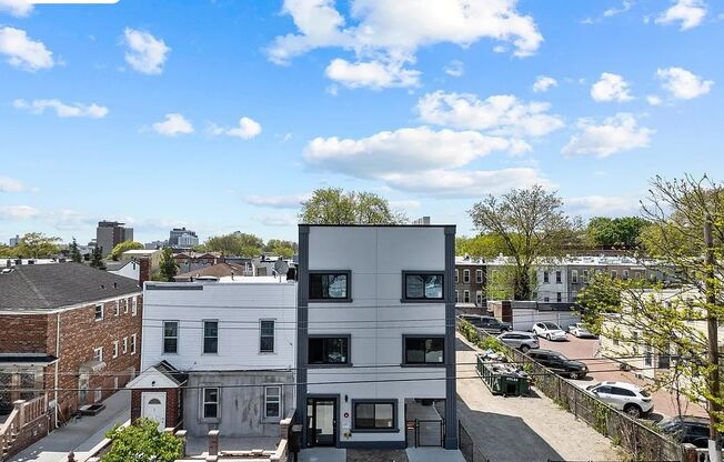 234 NORWOOD AVE