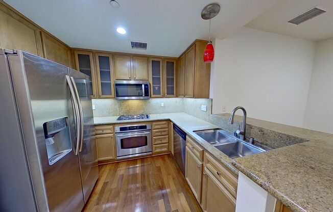 Beautiful 2 Bedroom, 2.5 Bath Townhome with Bonus Room at 105 Danbrook, Irvine!