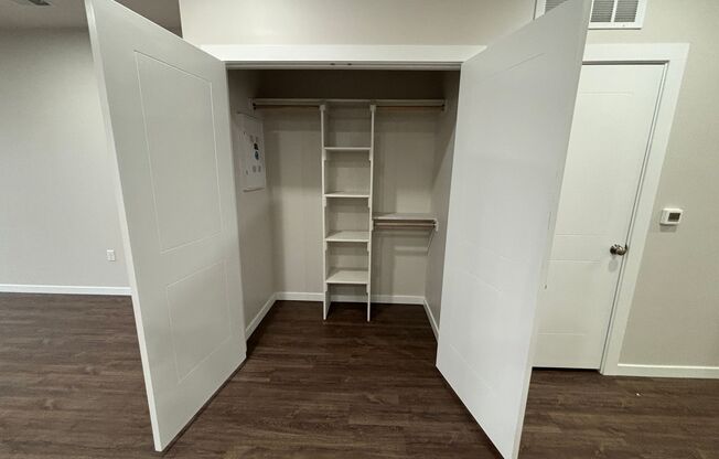 Studio, 1 bath, 660 sqft, $1,495, Unit 422 - S857