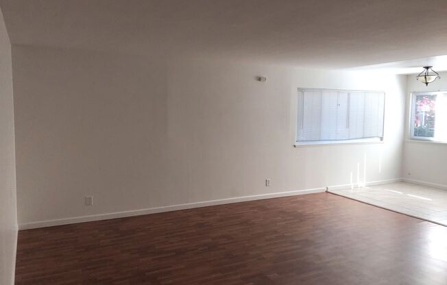 3065 Richmond Blvd.