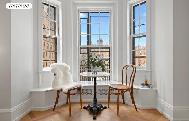 2109 Broadway