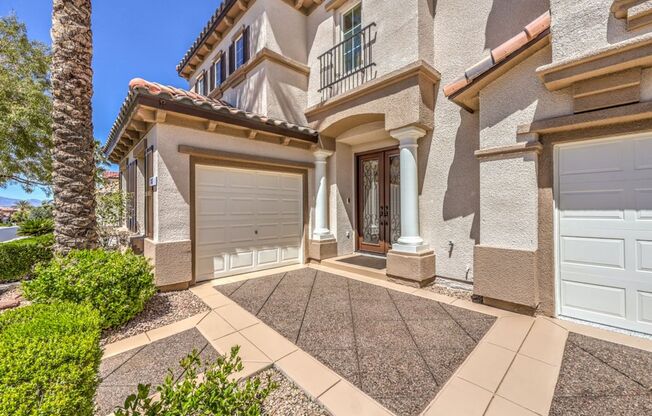 Luxurious Furnished Rental in Guard Gated Community on Gold Course, Henderson, NV