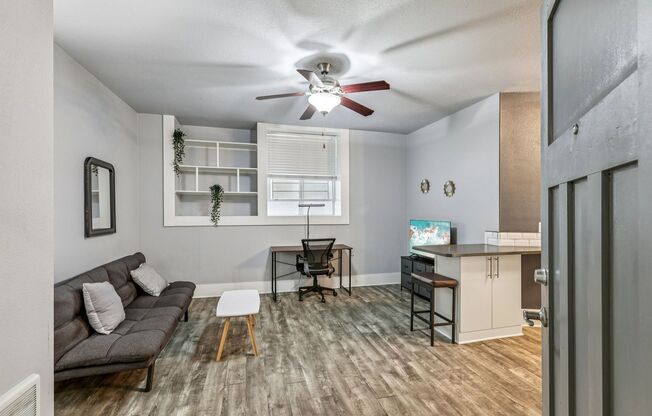 1 bed, 1 bath, 375 sqft, $1,599, Unit 109