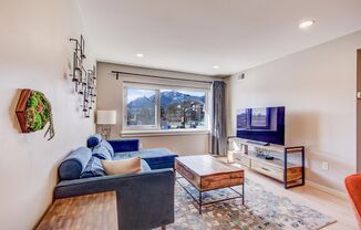 MODERN 2 BED/1 BATH CONDO IN BOULDER - $500 Off First Months Rent!