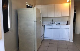 2 beds, 1 bath, 635 sqft, $1,683, Unit 1