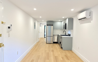 174 HALL ST