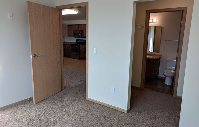 2 beds, 2 baths, 966 sqft, $1,245, Unit 5100-306