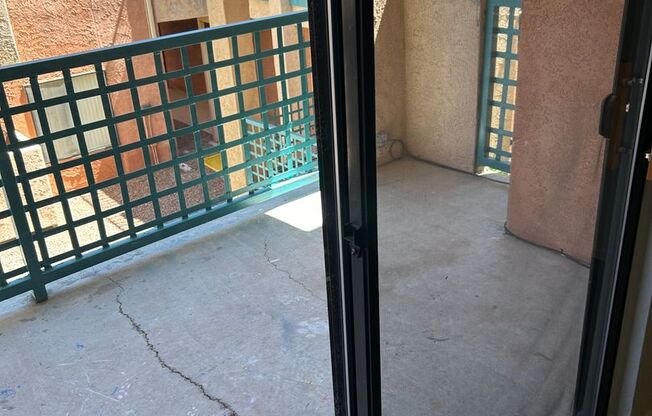 2 beds, 2 baths, 957 sqft, $1,015, Unit 62