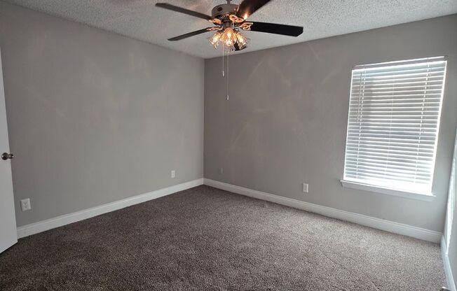 2 beds, 2 baths, 877 sqft, $1,049, Unit 1310