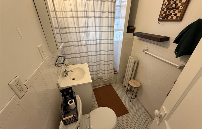 Studio, 1 bath, 290 sqft, $2,295, Unit 25