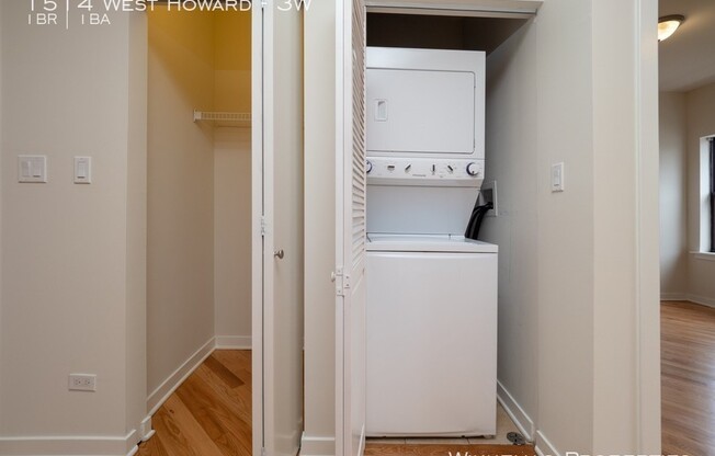 1514 W HOWARD